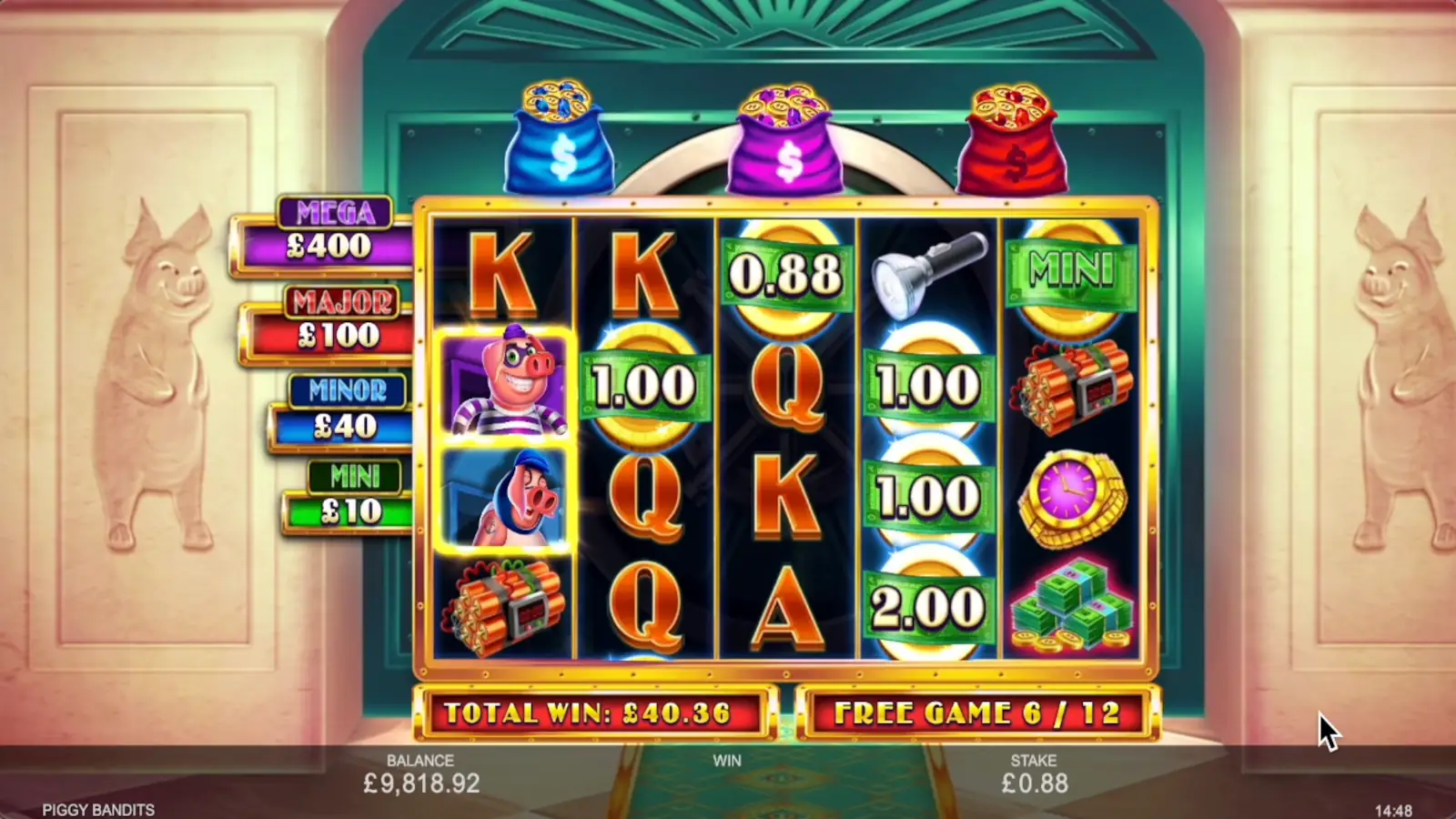 Piggy Bandits Slot Free Spins Feature