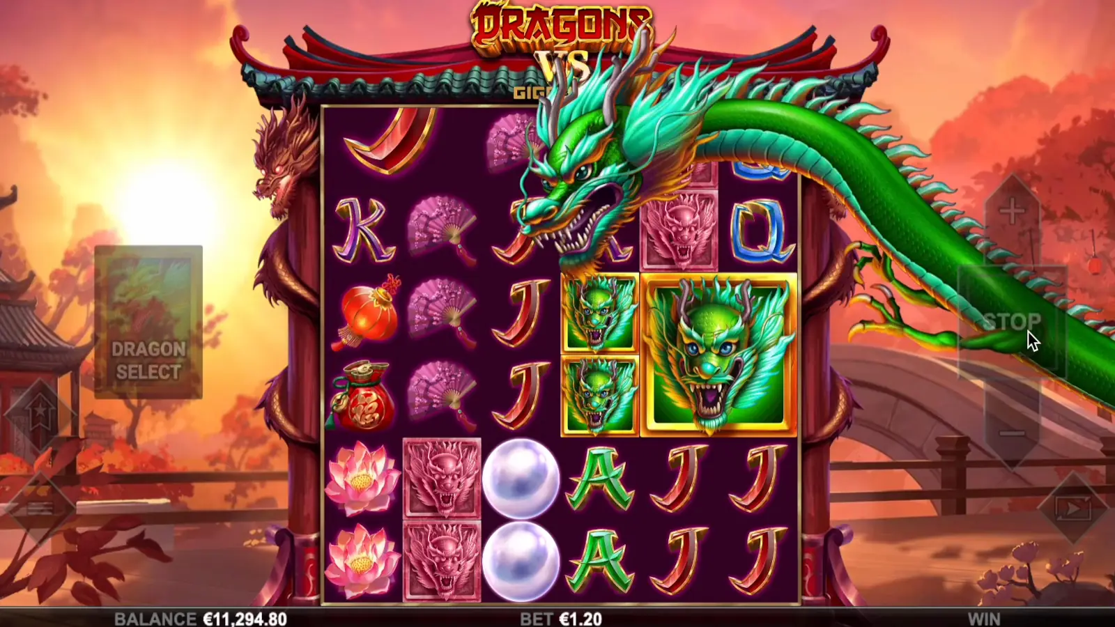 Dragons vs GigaBlox Jade Dragon Feature